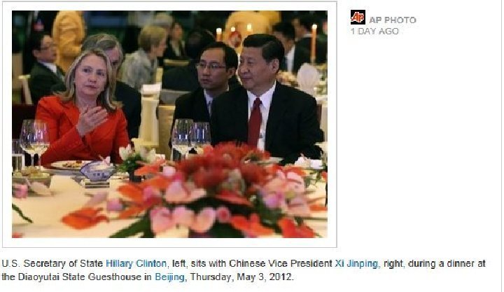 Hillary Clinton dining with China's VP, Xi Jinping
